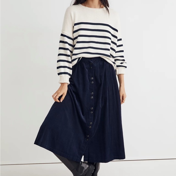 Madewell Conway Pullover Sweater in Stripe in Antique Cream - Picture 2 of 9